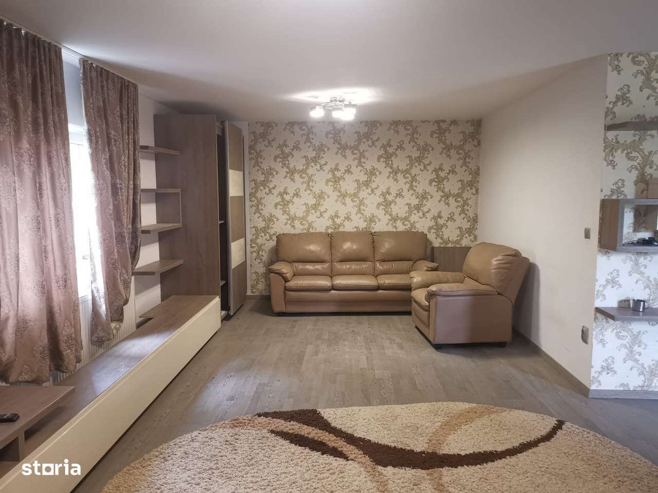 Casa P+E, Stefanesti, mobilata, teren 400mp - Imagine principală: 2/17