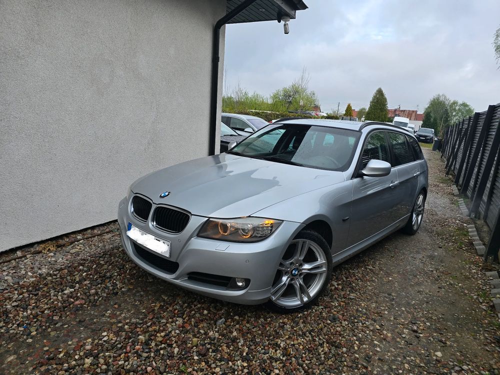 BMW 3 Series E90/E91/E92/E93 2011