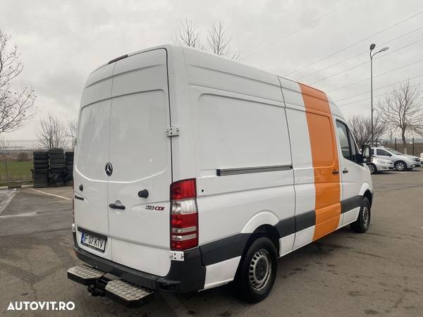 Mercedes-Benz Sprinter - 3