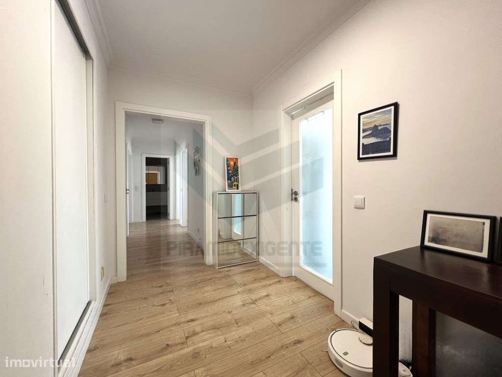 APARTAMENTO 1ºANDAR, T2, ESTACIONAMENTO, VISTA DESAFOGADA-22