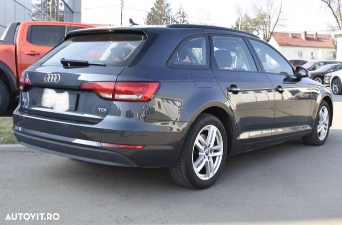 Audi A4 Avant 2.0 TDI S tronic - 4