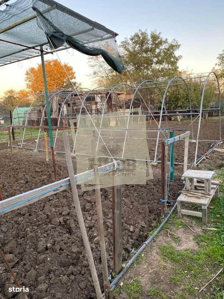 Casa cu 4 camere 2 bai teren 823 mp si foisor in zona Tuzla - Imagine principală: 5/13