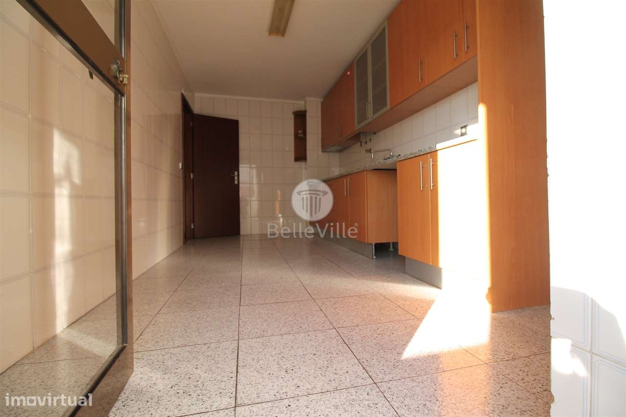 Apartamento T2 Venda em Ferreiros e Gondizalves,Braga - Grande imagem: 2/23