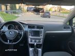 Volkswagen Golf 2.0 TDI DSG Comfortline - 6