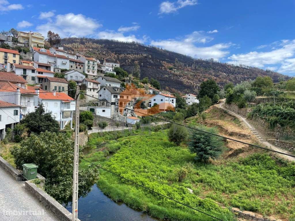 Moradia com 4 quartos e garagem em Avô, Oliveira do Hospital-23