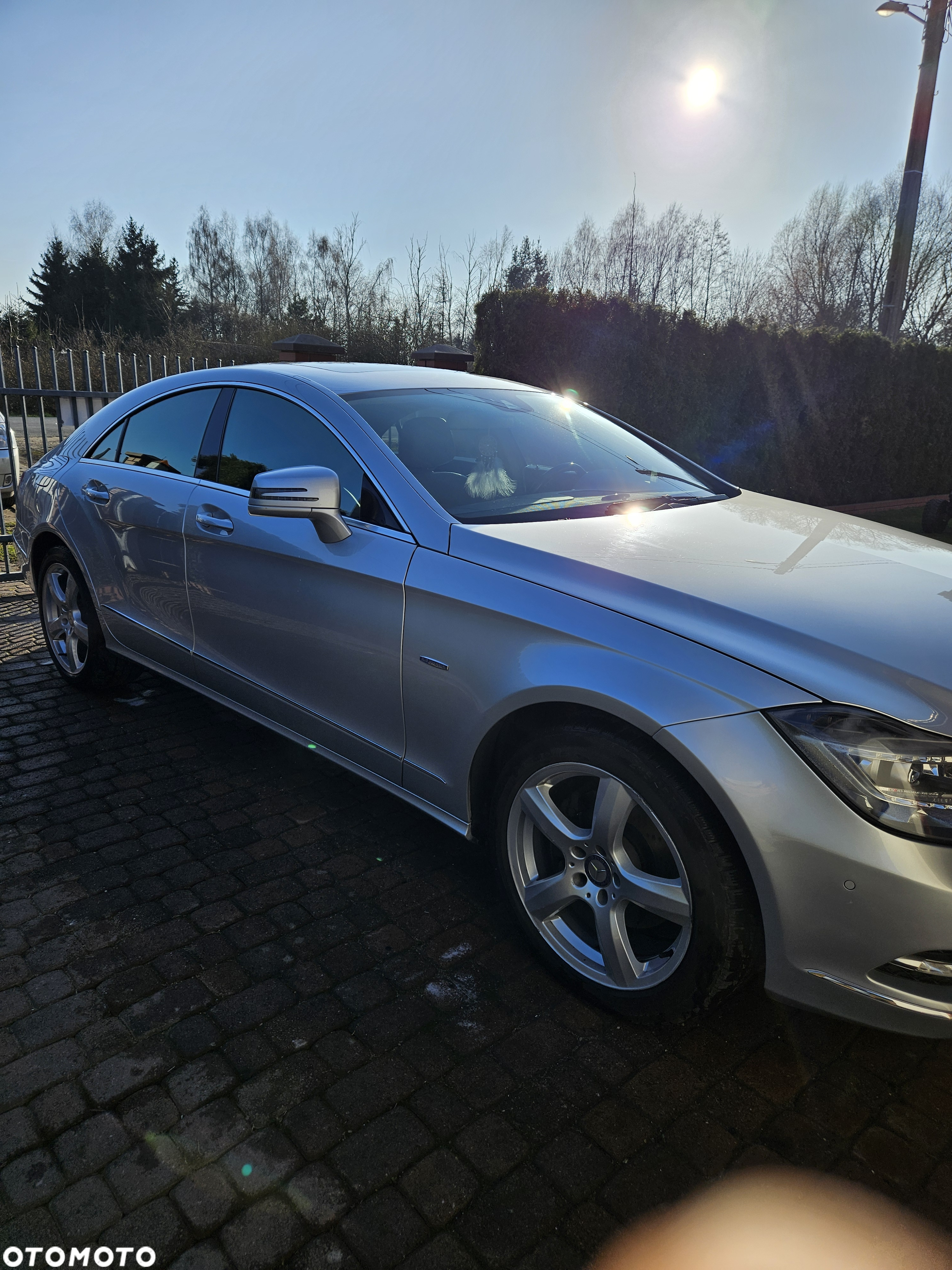 Mercedes-Benz CLS - 4