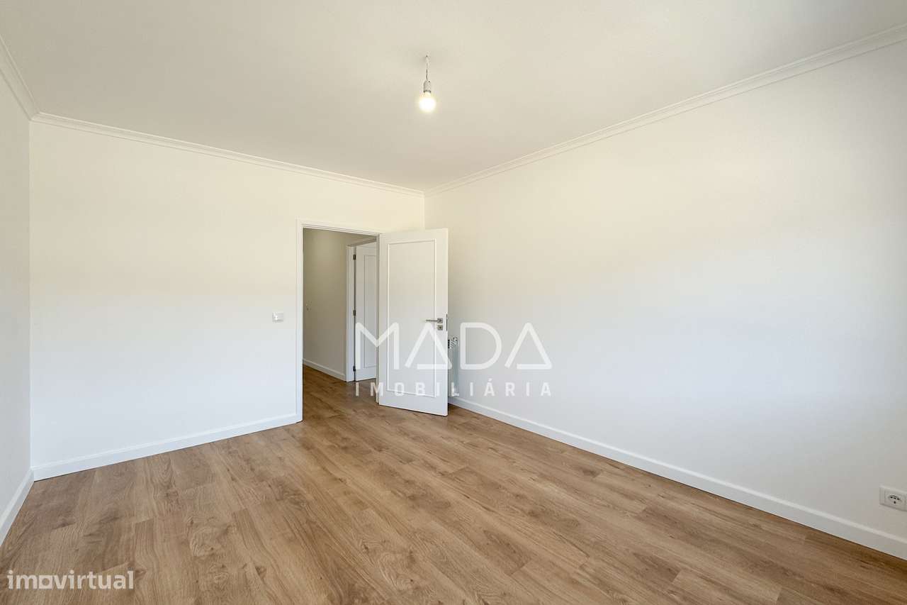 RENOVADO Apartamento T3 (último piso) c/garagem em Lamaçães, Braga-19