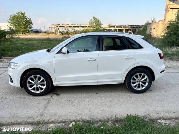 Audi Q3 1.4 TFSI Stronic - 6