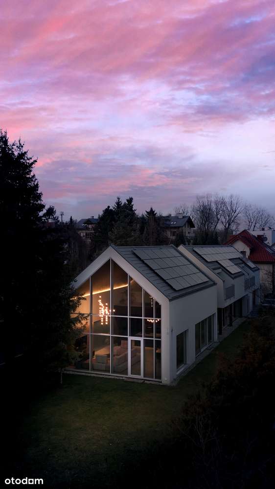 Wyjątkowy dom gotowy do zamieszkania!-1