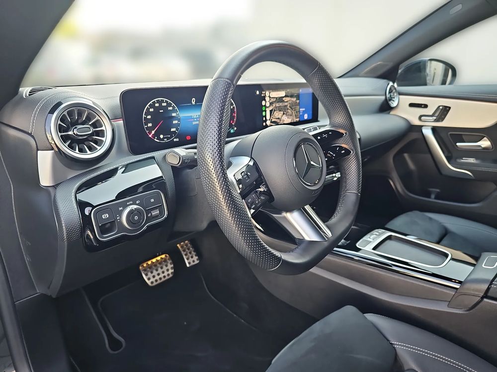 200 163KM Pakiet AMG Advanced Plus Szklany Dach MultiBem LED FV23%