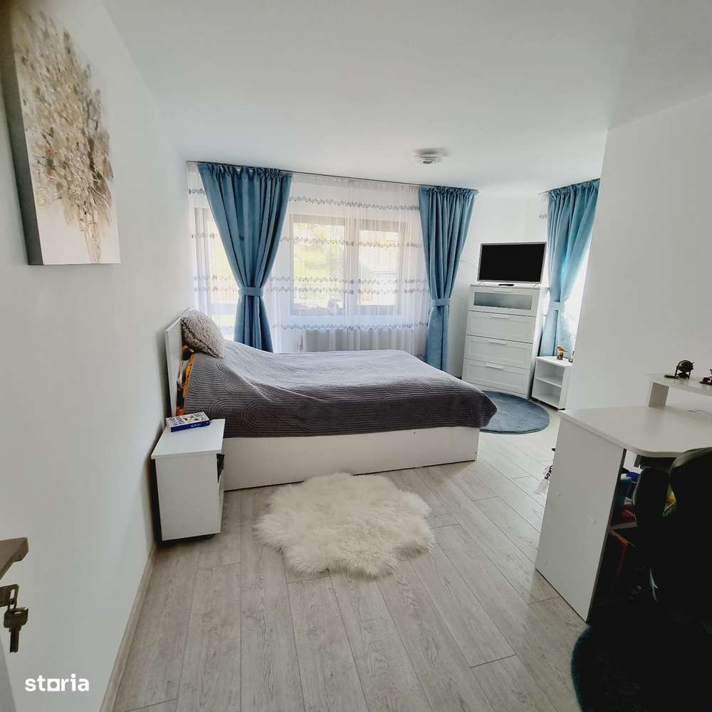 Vila P+E+M  situata in Busteni, cartier Zamora - comision 0%-5