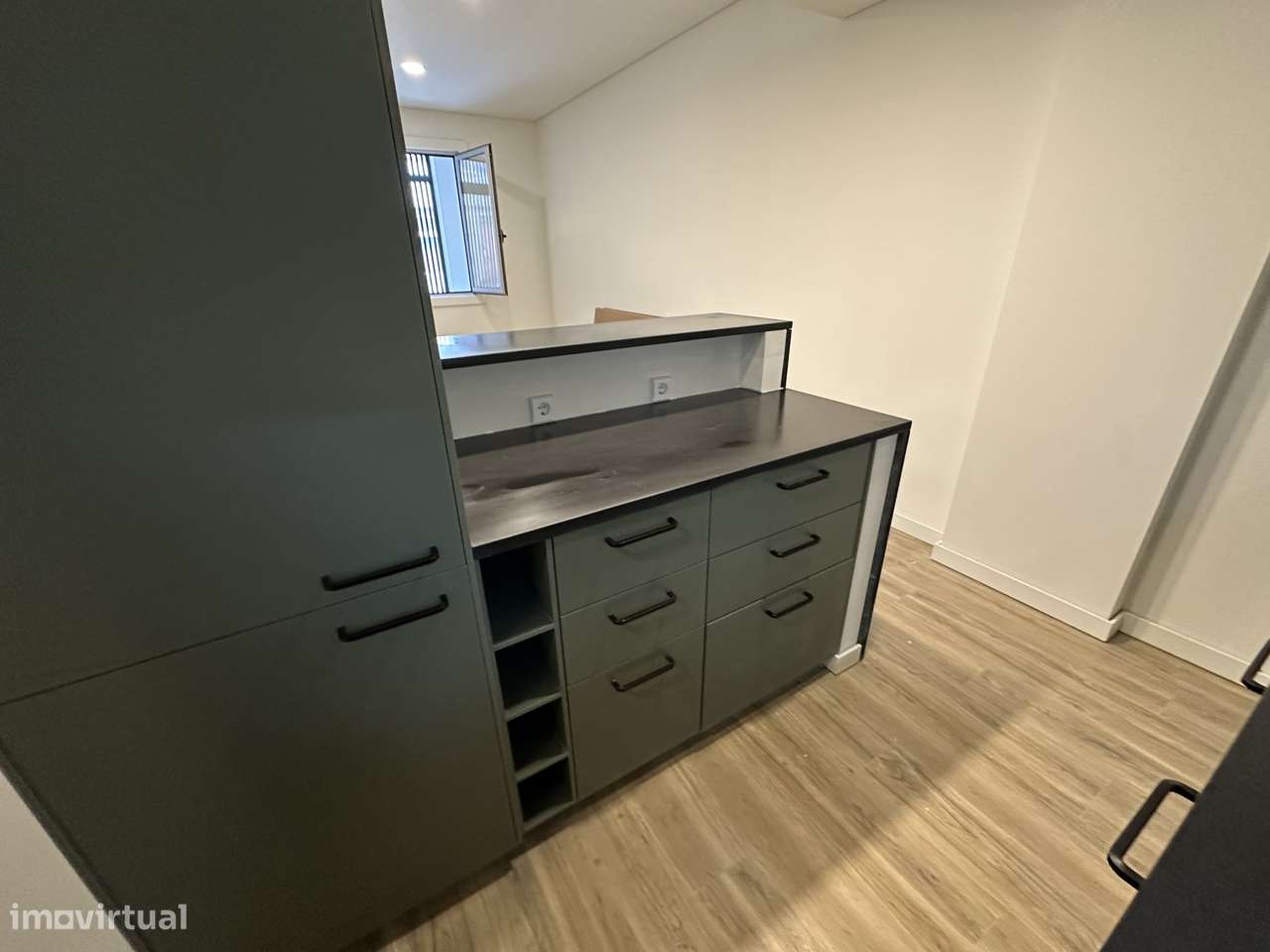 Apartamento T2 totalmente remodelado, com pátio interior - Lapa Porto-6