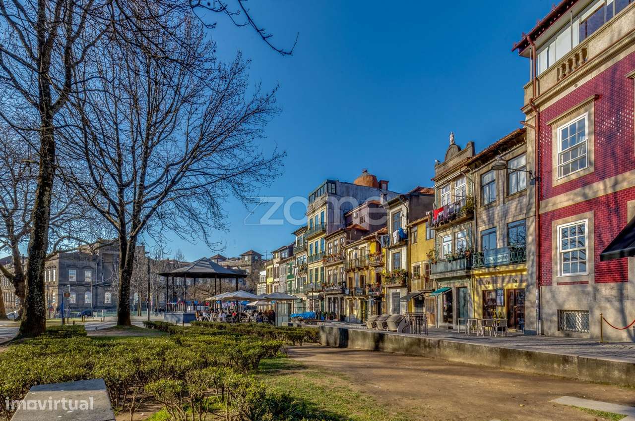 Hostel de 4 pisos no centro histórico do Porto - Grande imagem: 5/60