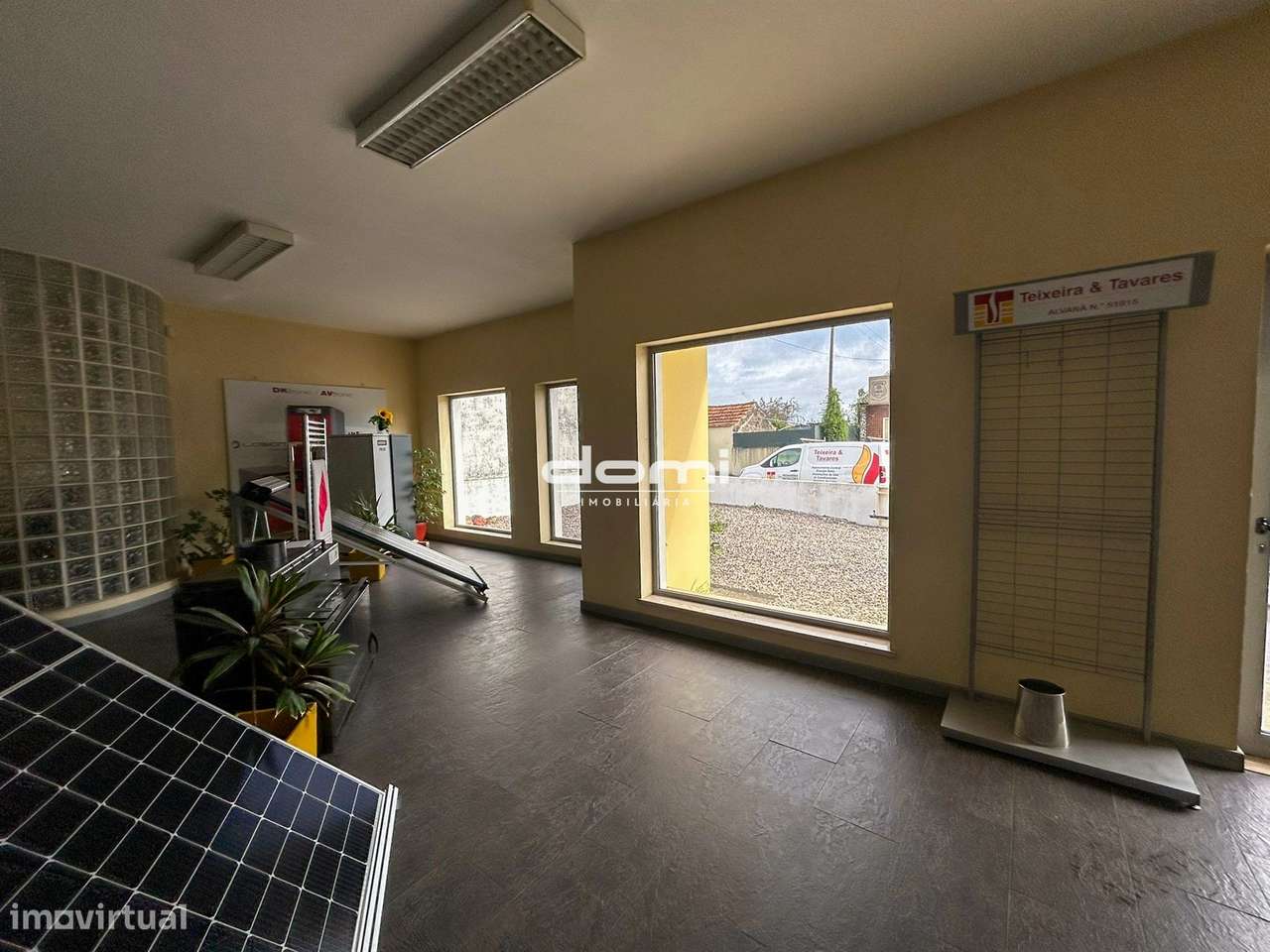 🏢 Armazém disponível para investimento na Póvoa do Valado, Ave - Grande imagem: 2/26