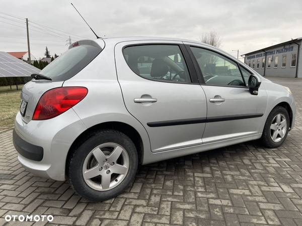 Peugeot 207 1.4 HDi Business Line - 12