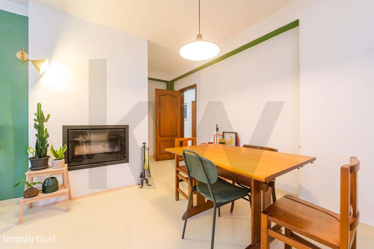 Apartamento T-2, Box para 2 viaturas e 1 lugar de estacionamento adici - Grande imagem: 4/41