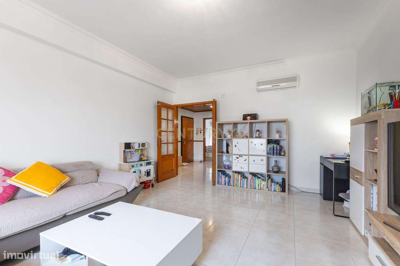 T2 no Pinhal Novo | Conforto, luz e uma localização prática - Grande imagem: 5/25