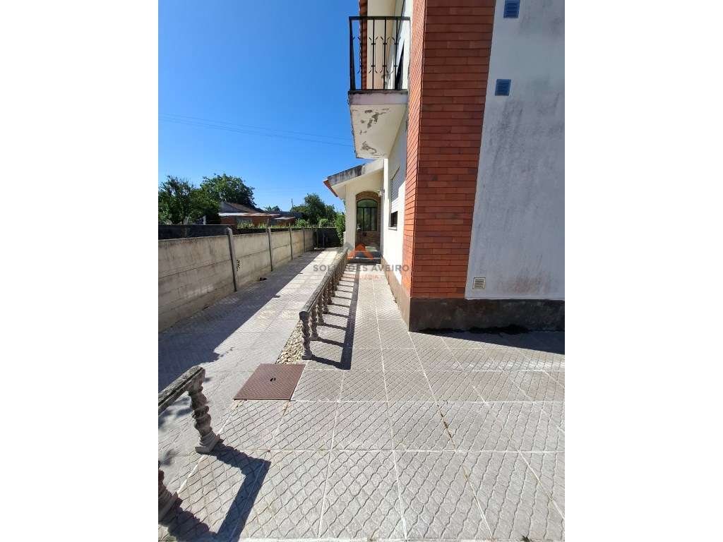 Moradia T3 Isolada na Costa do Valado - Grande imagem: 5/60