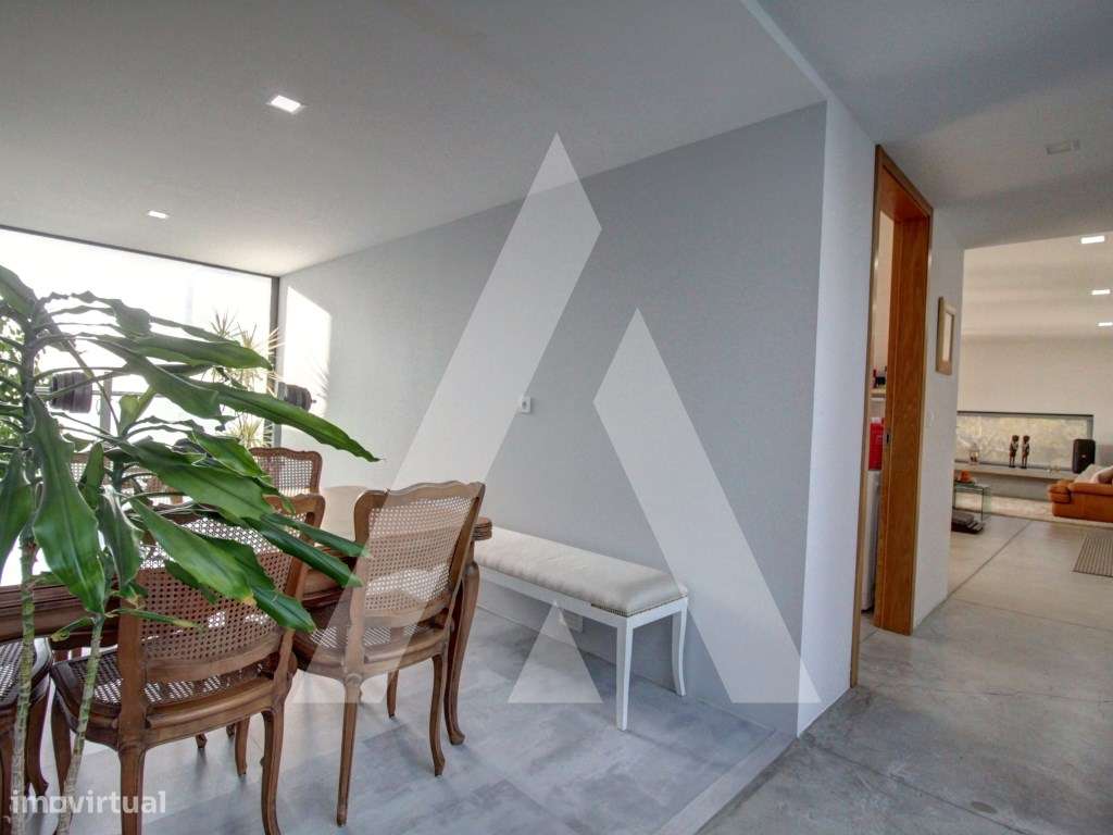 Moradia T4 de Luxo em Oliveira do Bairro-35