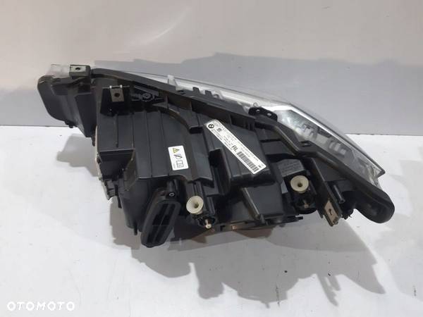 BMW 3 F30 / F31 Lampa Bi-xenon Prawa Komp. - 13064 - 6