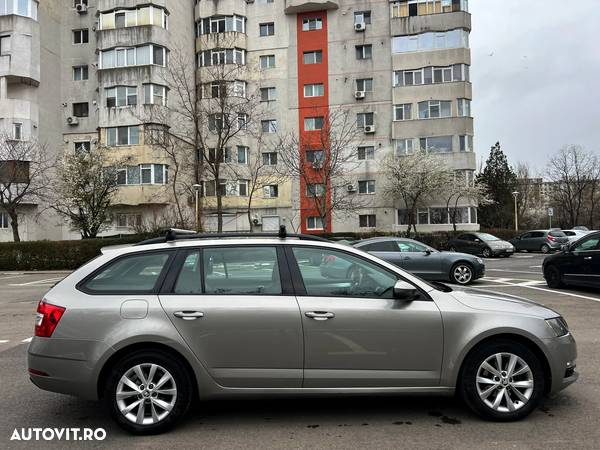 Skoda Octavia 1.6 TDI Ambition - 9