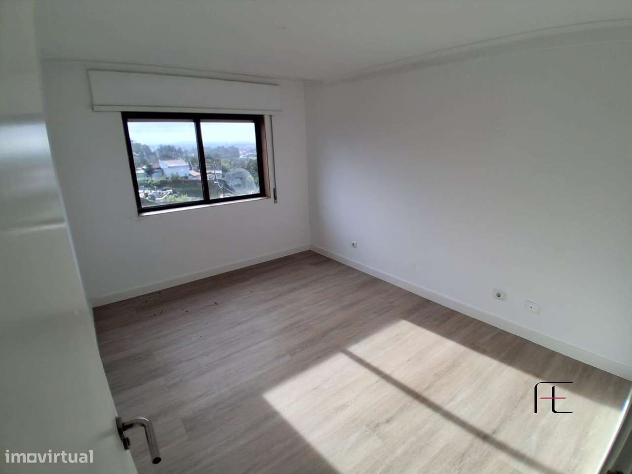 Apartamento T2 Venda em Rio Tinto,Gondomar - Grande imagem: 3/12