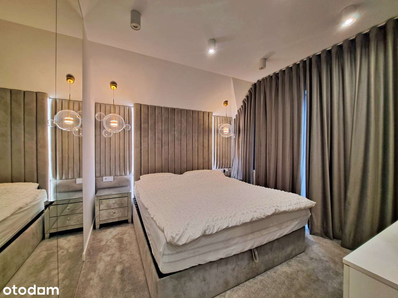 Luksusowy dom na sprzedaż w spokojnej okolicy.-6