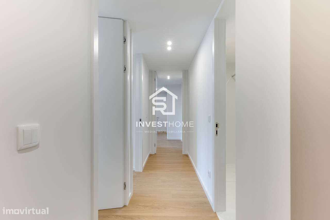 Apartamento T3 | Novo 2025 | Pronto a Escriturar | Varanda | Box-15