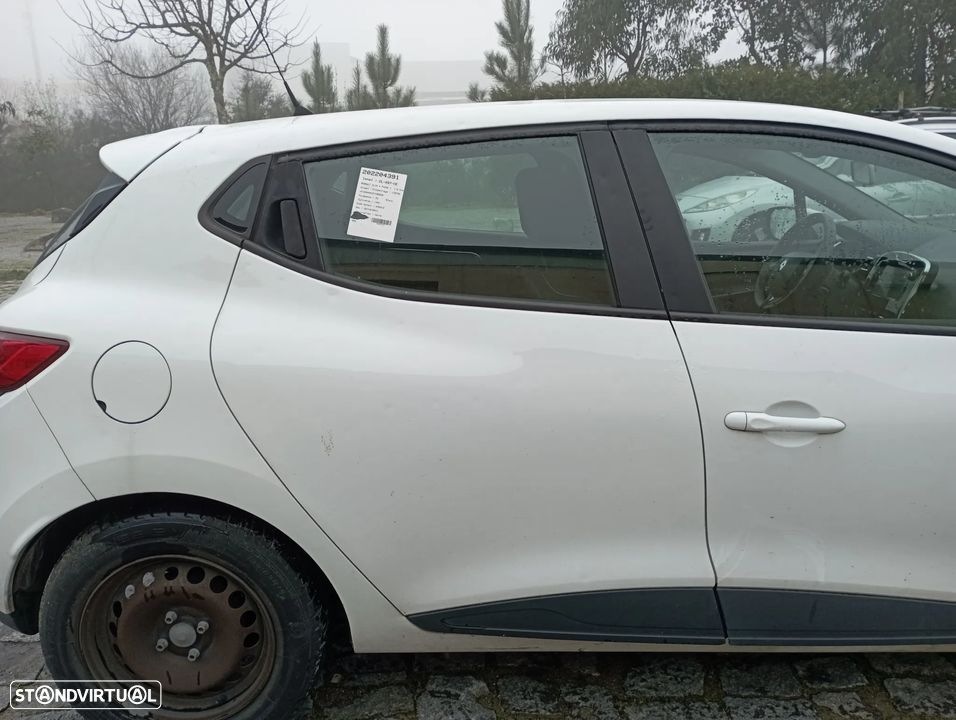 Peça - Porta Tras Direita Renault Clio Iv 2014