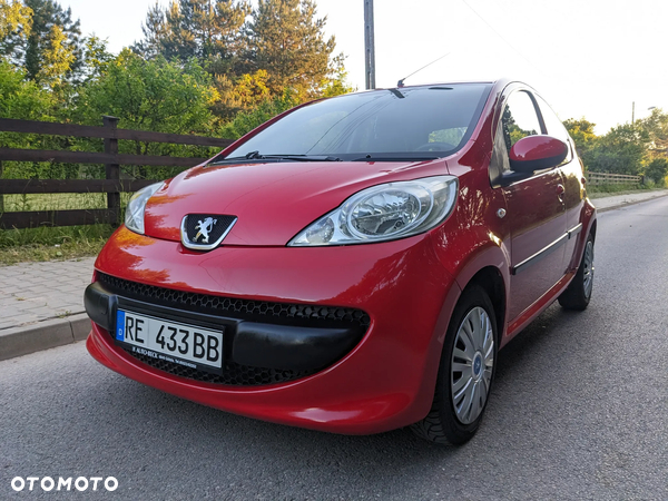 Peugeot 107 1.4 HDI Trendy - 21