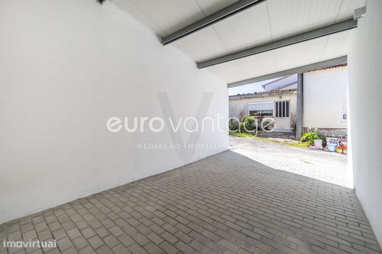 Moradia T2 + T1 em Souto de Cima - Leiria-53