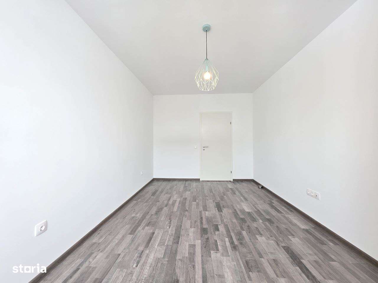Apartament 2 camere + birou, parcare si boxa de vanzare Avantgarden 3-12