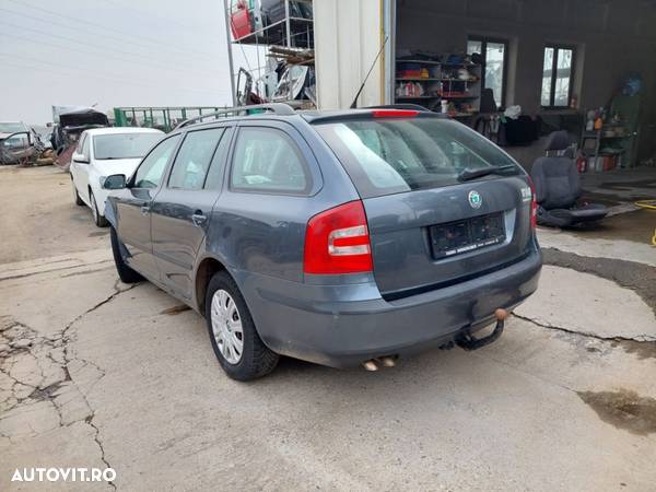 Dezmembram Skoda Octavia 2, an 2007, 1.9 TDI BLS 105cp, cutie manuala - 2