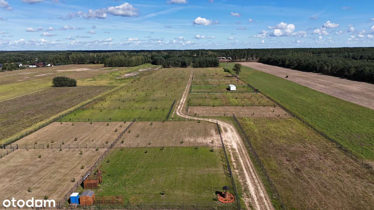Działki budowlane, wodociąg, prąd, 1,5 km j. Lucieńskie-0