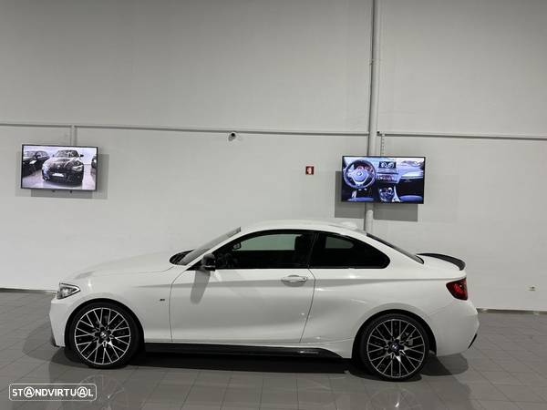 BMW 220 d Pack M - 10