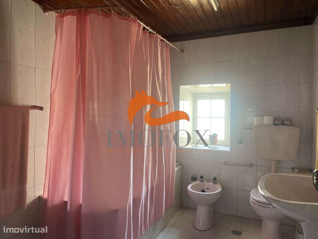 Moradia com 4 quartos pronta a habitar em Vila Cova de Alva, Arganil-17