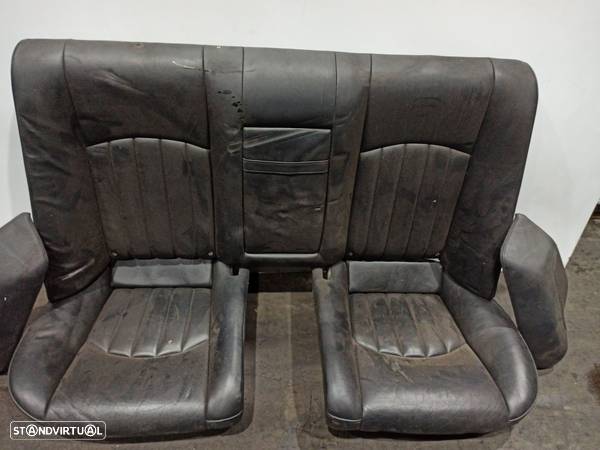 Conjunto De Bancos Mercedes-Benz Cls (C219) - 2