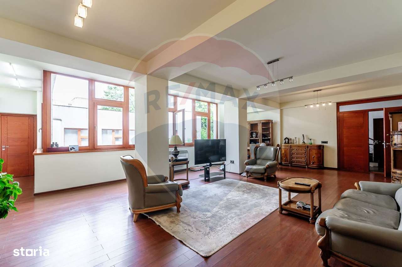 Proprietate speciala 1022 mp utili de vanzare pe Malul Muresului Arad-12