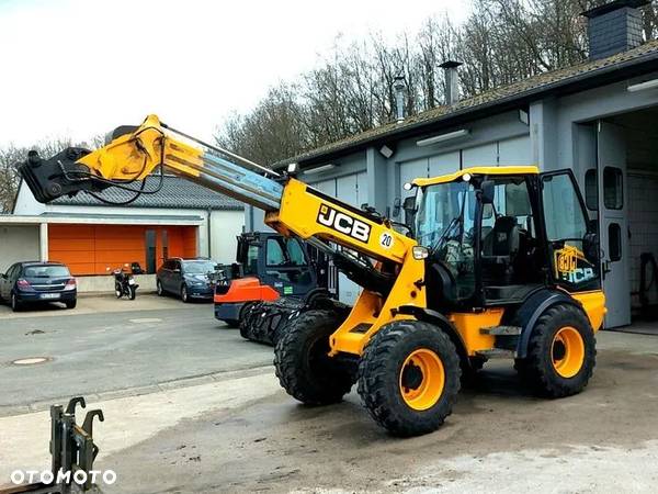 JCB TM 220 - 1