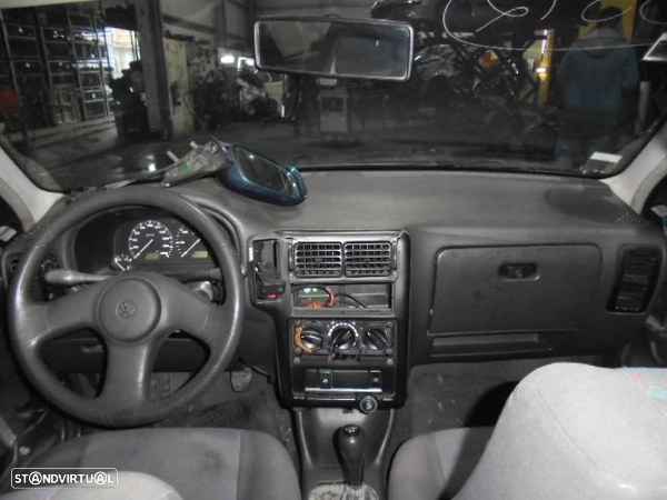 Carro MOT: AEV CXCVEL: CWL CWN VW POLO 1995 1.0I 45CV 5P VERDE DIESEL - 8