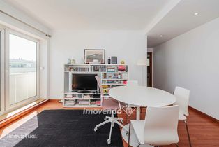 Apartamento T1 mobilado na Charneca, Lisboa