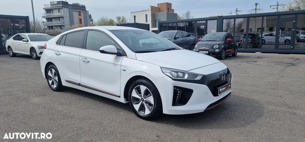 Second hand Hyundai IONIQ - 14 994 EUR, 116 300 km - Autovit