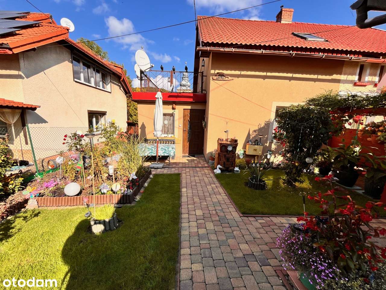 Połowa bliźniaka w Walimiu z uroczym widokiem na Góry Sowie-4