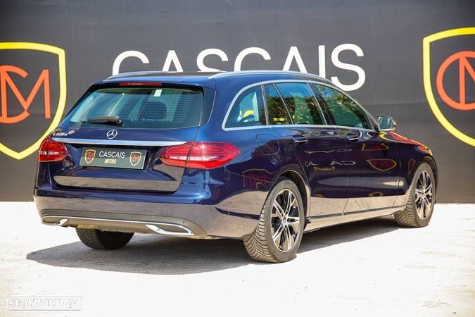 Mercedes-Benz C 220 d - 12