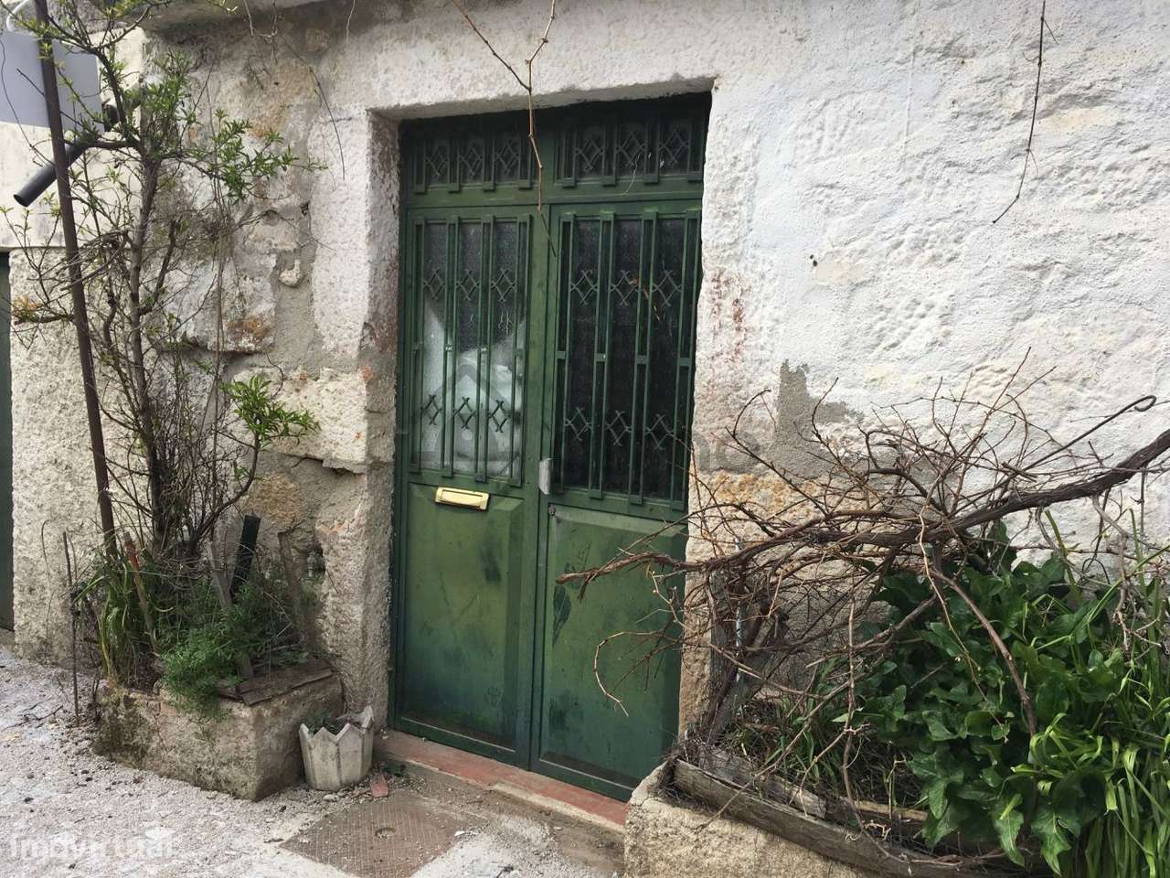 Moradia com dois Pisos-13