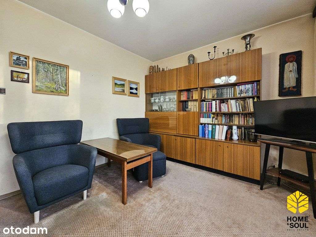 Rozkładowe mieszkanie do remontu na Stegnach-1