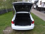 Audi A4 Avant 2.0 TDI DPF Ambiente - 15