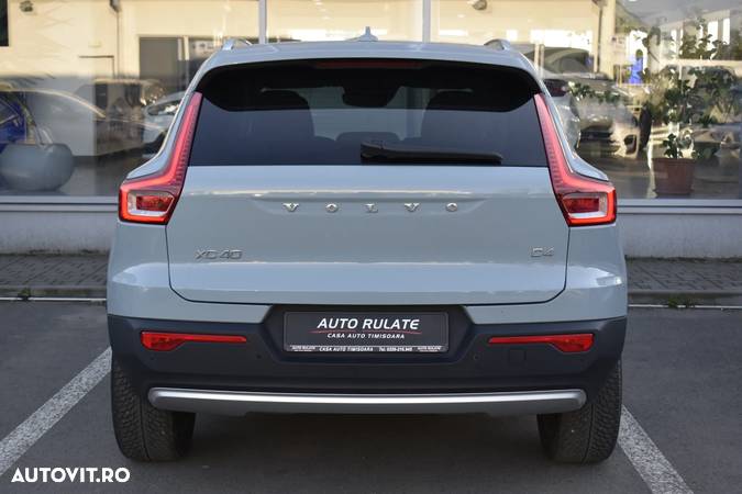 Volvo XC 40 D4 AWD Momentum - 5