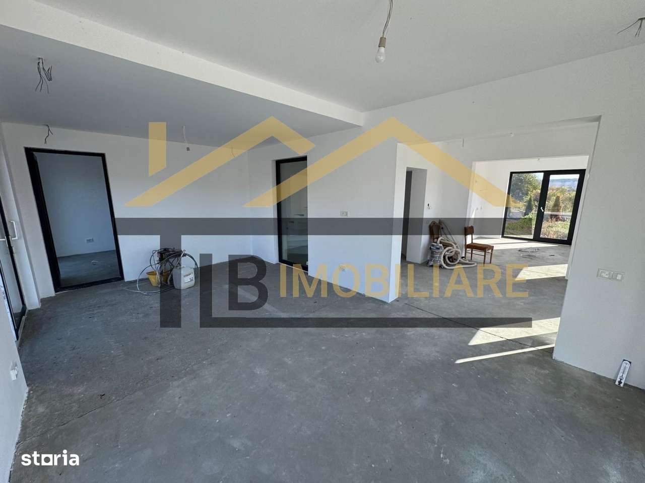 Casa individuala 4 camere, 181 mp utili, teren 822mp, zona Unirii-6