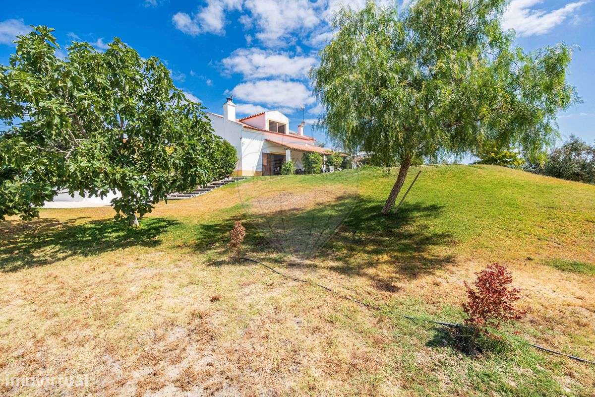 Moradia T4 para venda-45